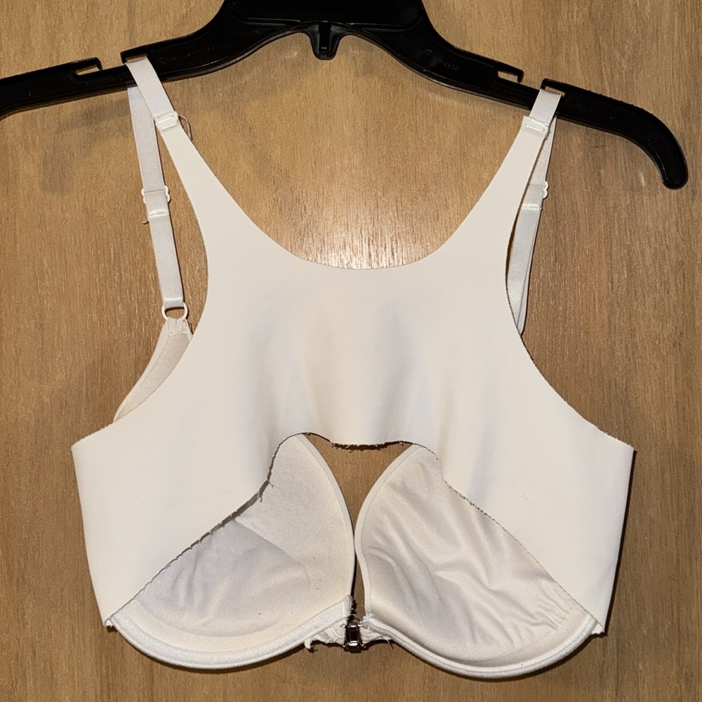 Inteco Intimates white Bra - Picture 3 of 5